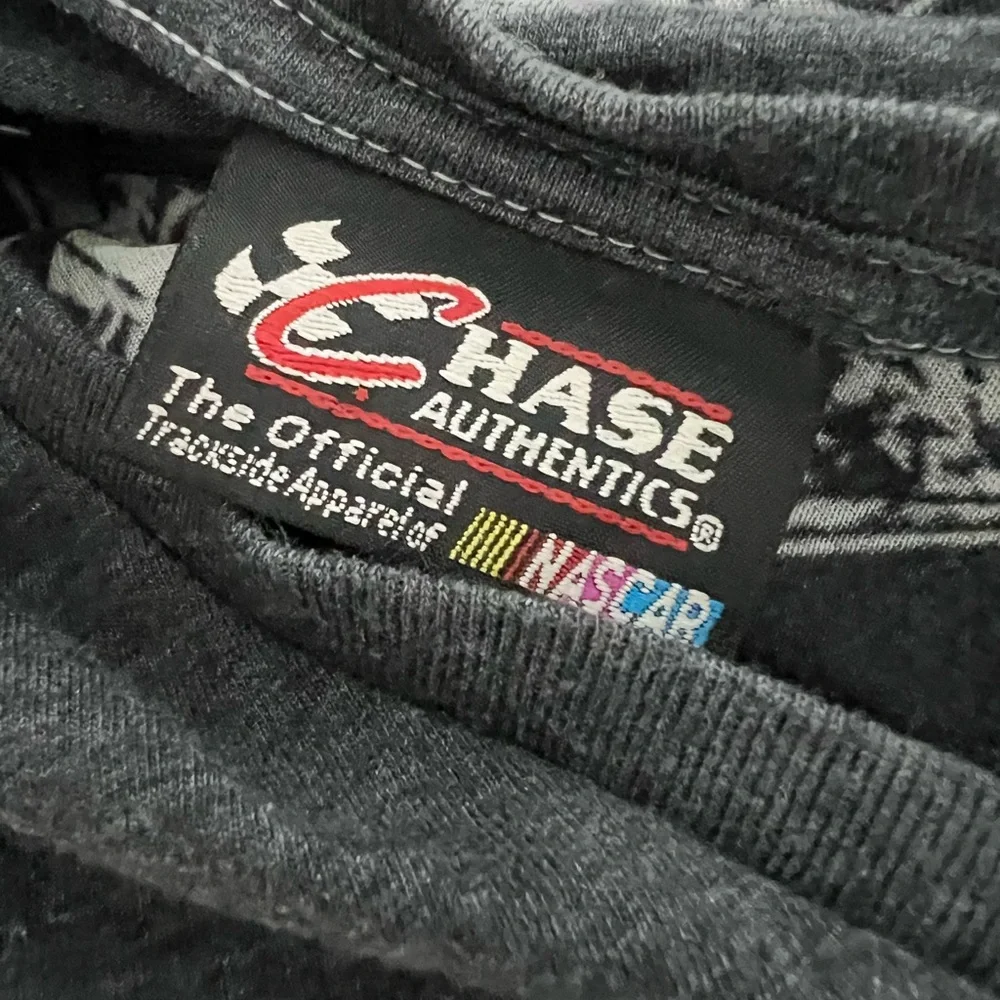 Authentic NASCAR Kyle Busch Gray Graphic T-Shirt - Picture 9 of 9